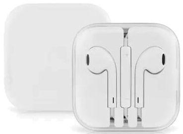 EarPods with 3.5mm Audio Jack - White - Brand New