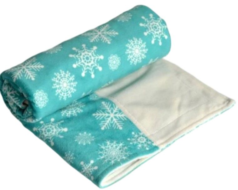 Itti Bitti Cot Blanket - Aurora w/ White Contrast