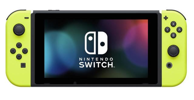 Nintendo Switch Handheld Gaming Console 32GB in Neon Yellow in Good condition